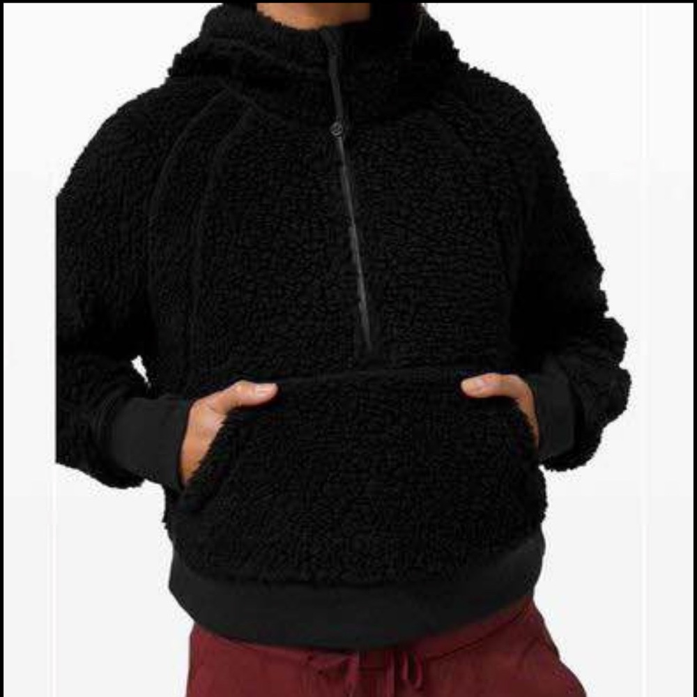 Lululemon Black Teddy Jacket with High Collar and Plush Texture